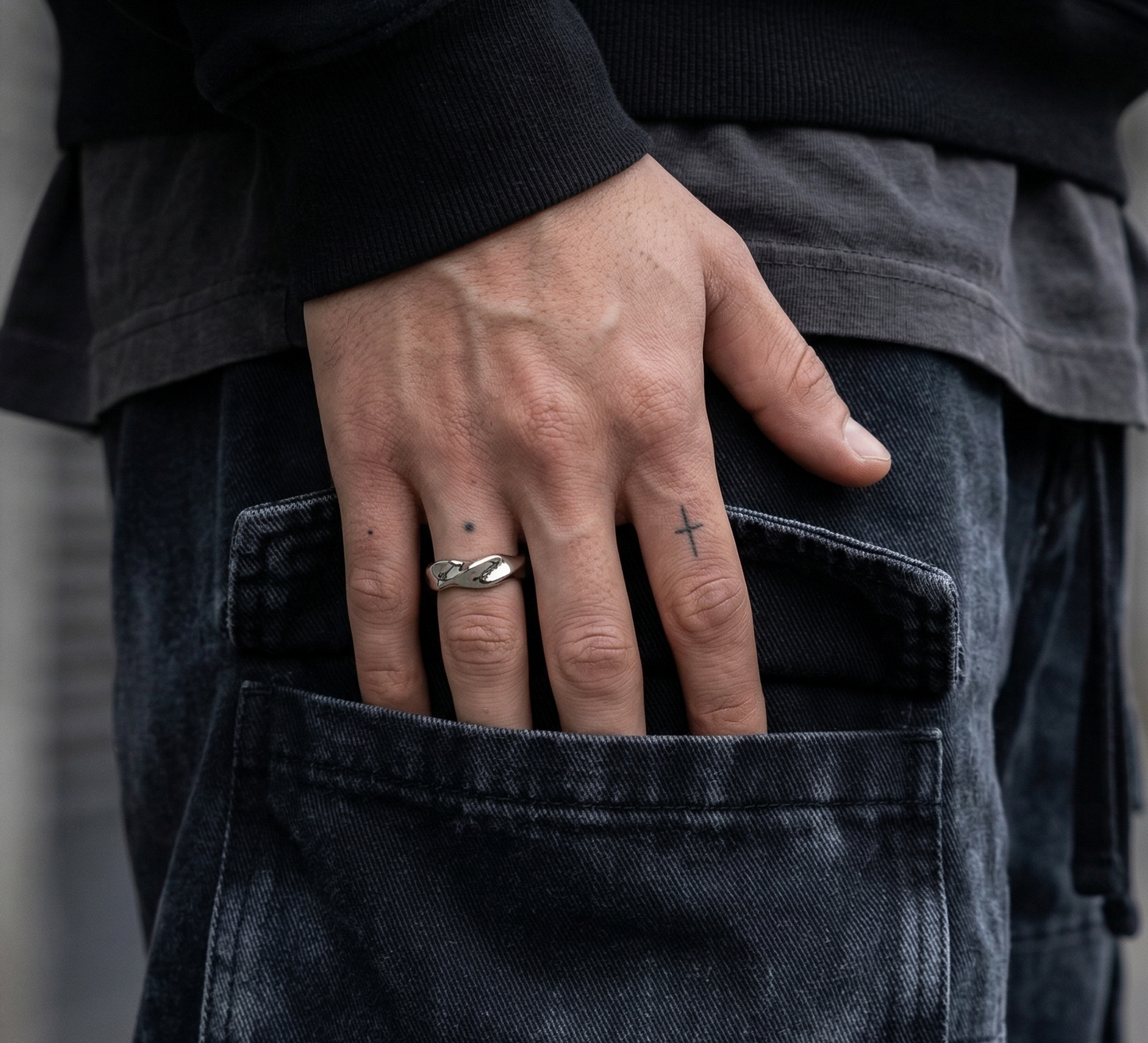 Mobius Ring